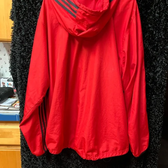 ADIDAS MENS (XL) Basic 3-Stripes Wind Ready Jacket Red w/black stripes like new - Picture 4 of 7